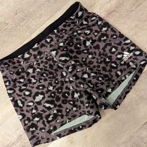 Adidas Dri Fit Cimalite athletic shorts size M